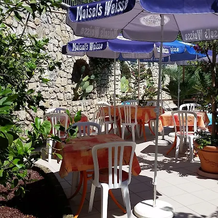 Augusta Garni Hotel Limone sul Garda