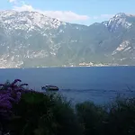 Hotel Augusta Garni 2*