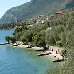 Augusta Garni 2* Limone sul Garda