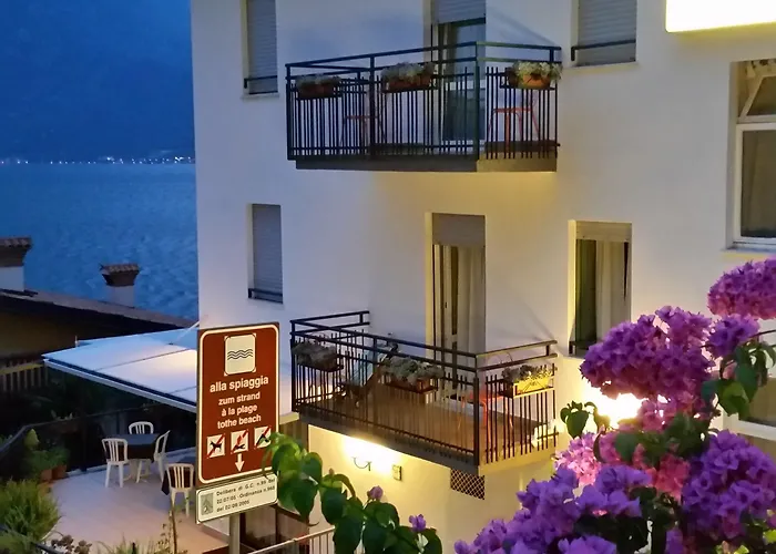 Augusta Garni 2* Limone sul Garda